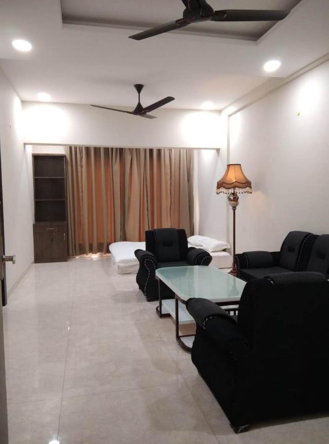 The Aanandam Hotel Resort Itarsi Exterior photo